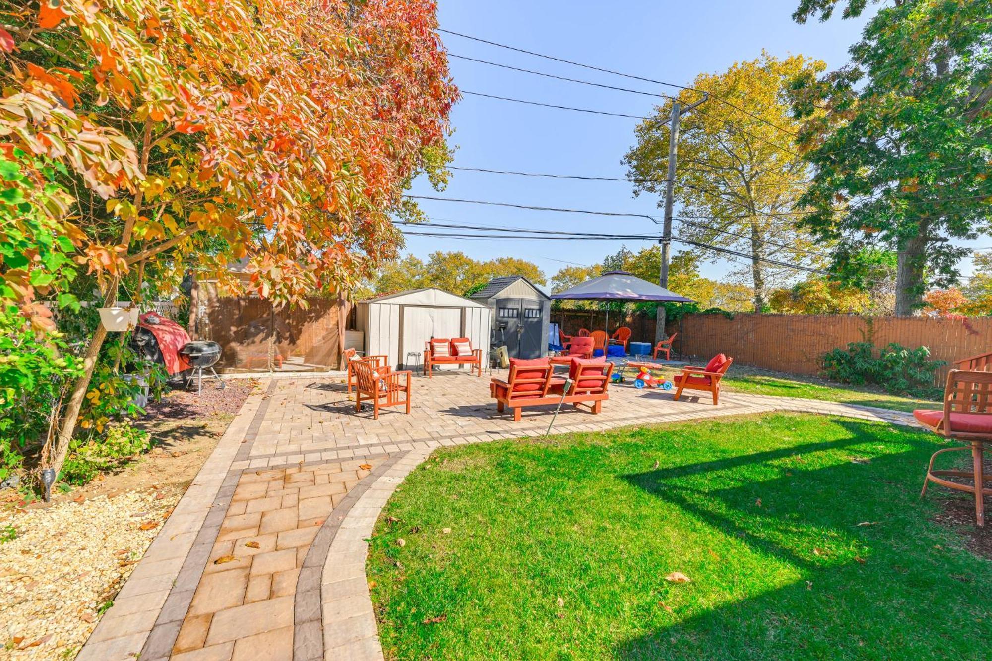Central Elmont Studio With Great Outdoor Space! מראה חיצוני תמונה